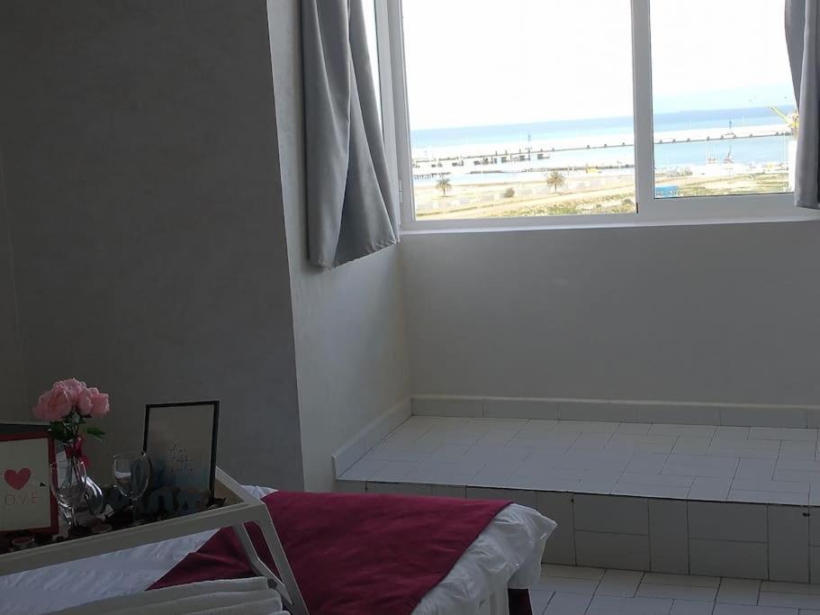 Ocean View Apartment With Airco Tangier Exterior photo
